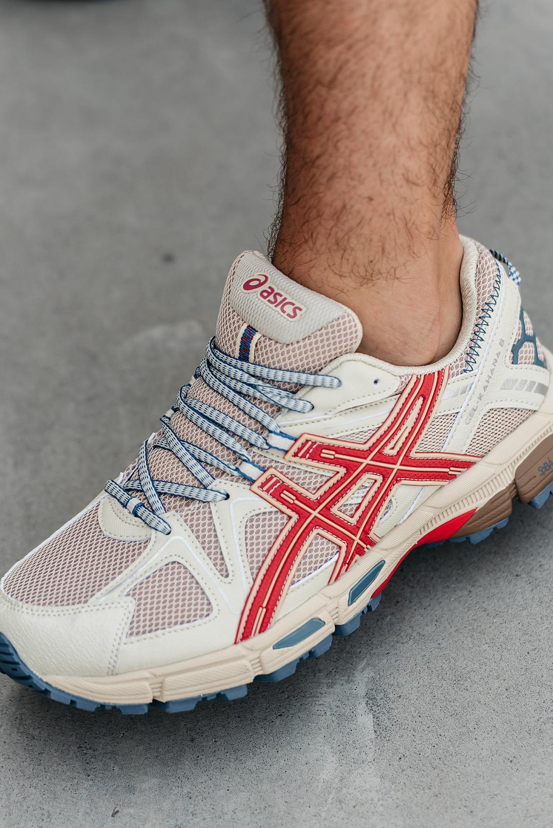 Asics Gel-Kahana 8 Beige Red