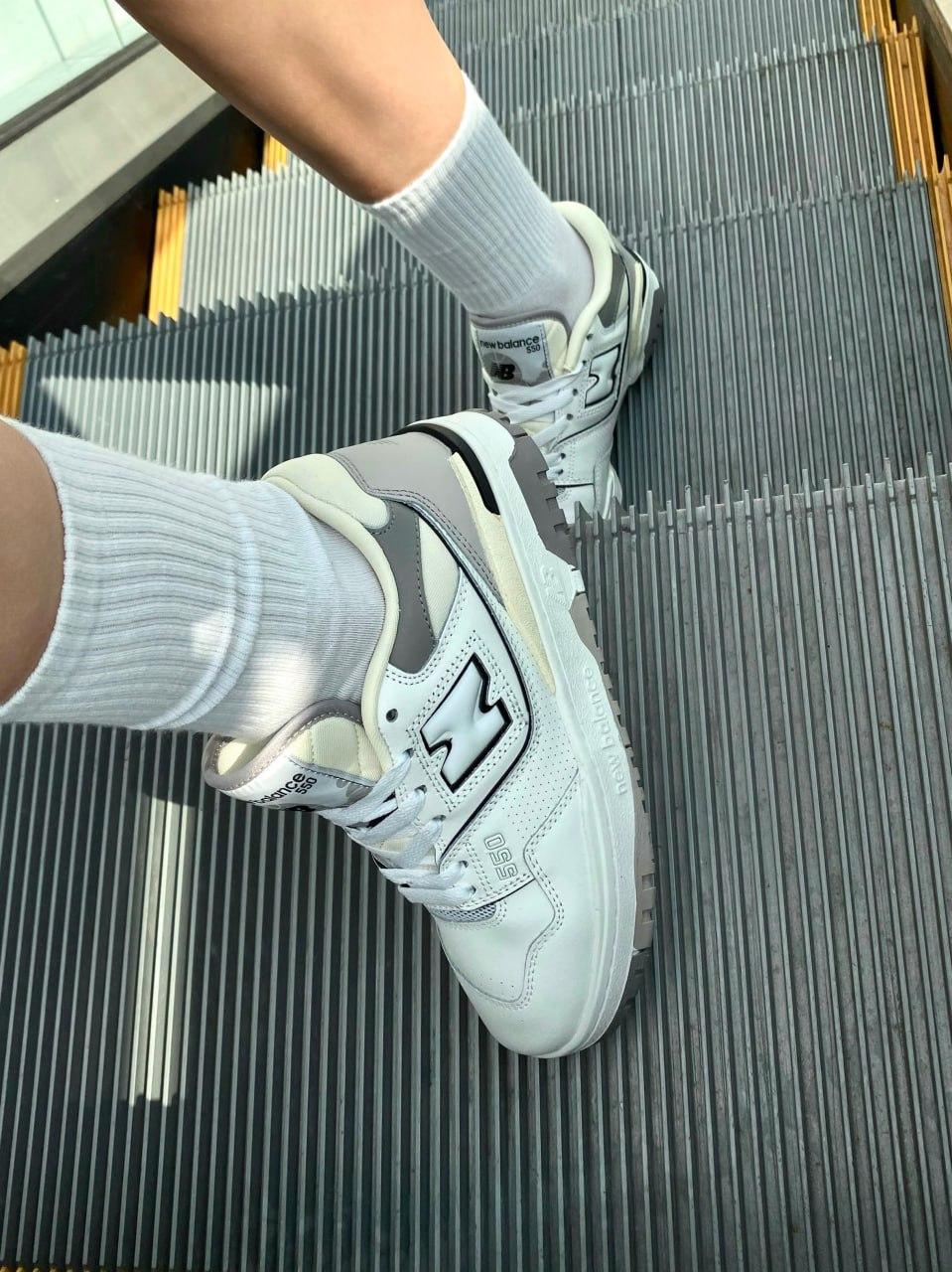 New Balance 550 Salt and Pepper