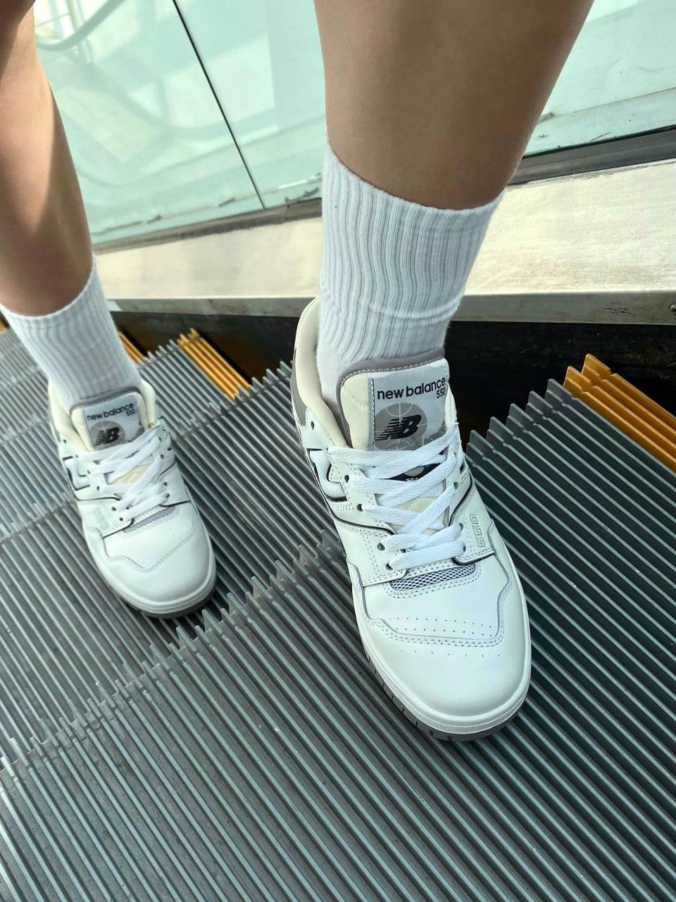 New Balance 550 Salt and Pepper