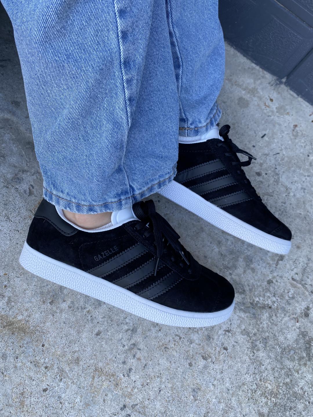 Adidas Gazelle Black White