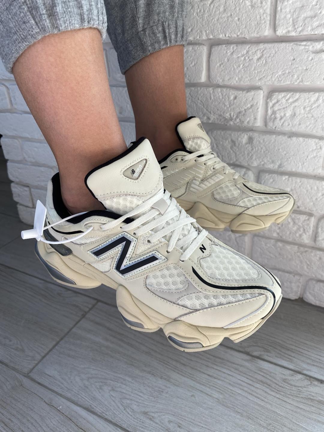 New Balance 9060 Cream Black