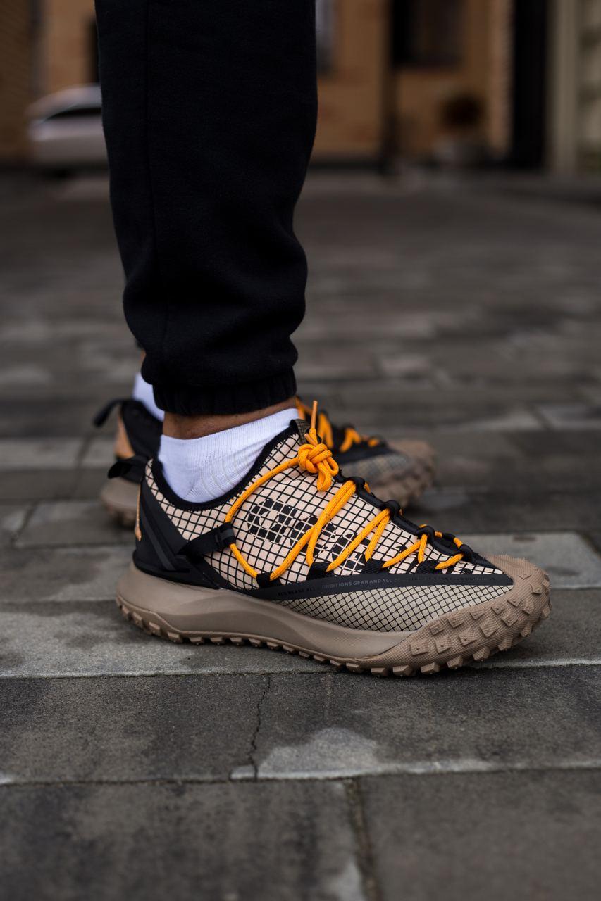 Nike ACG Mountain Fly Low Fossil