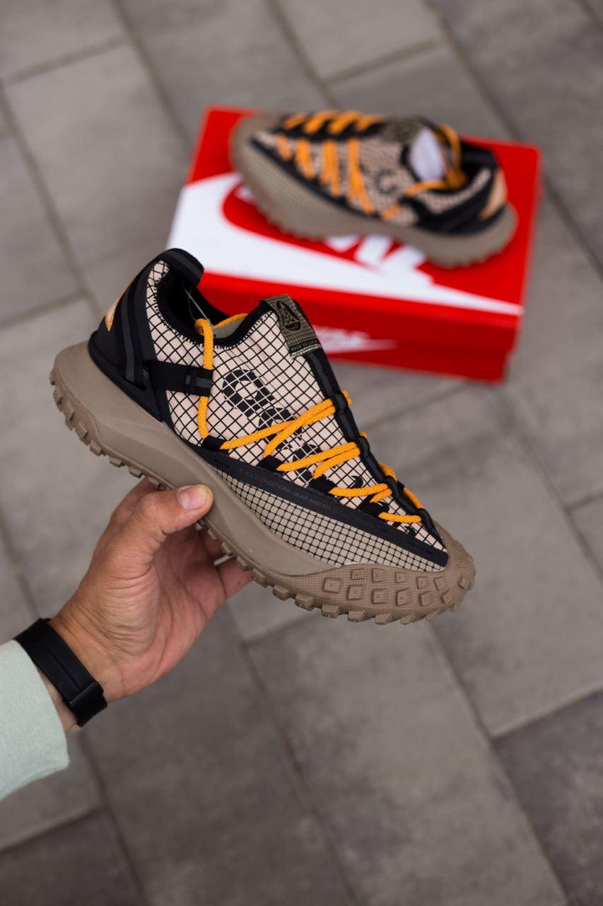 Nike ACG Mountain Fly Low Fossil