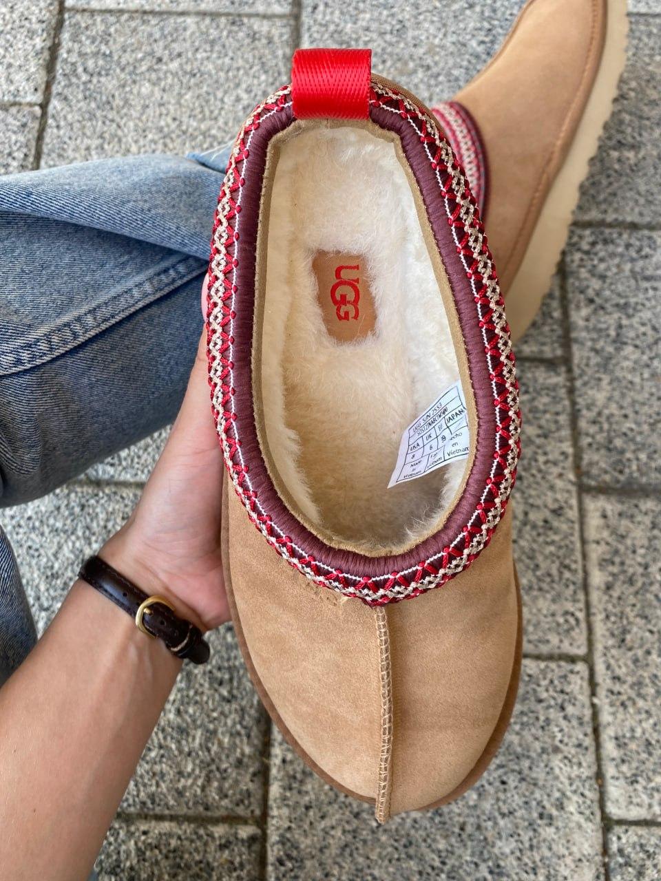 Ugg Tasman Chestnut (червона вишивка)