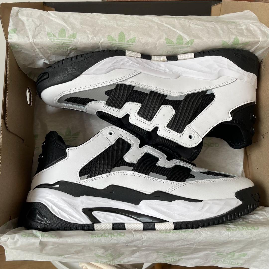 Adidas Niteball Black White 3