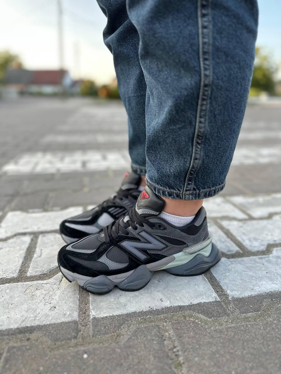 New Balance 9060 Black Grey v2