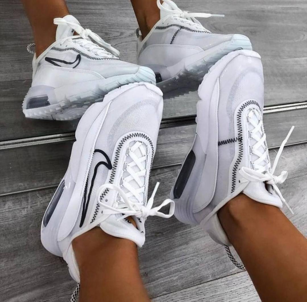 Nike Air Max 2090 White «Black Logo»