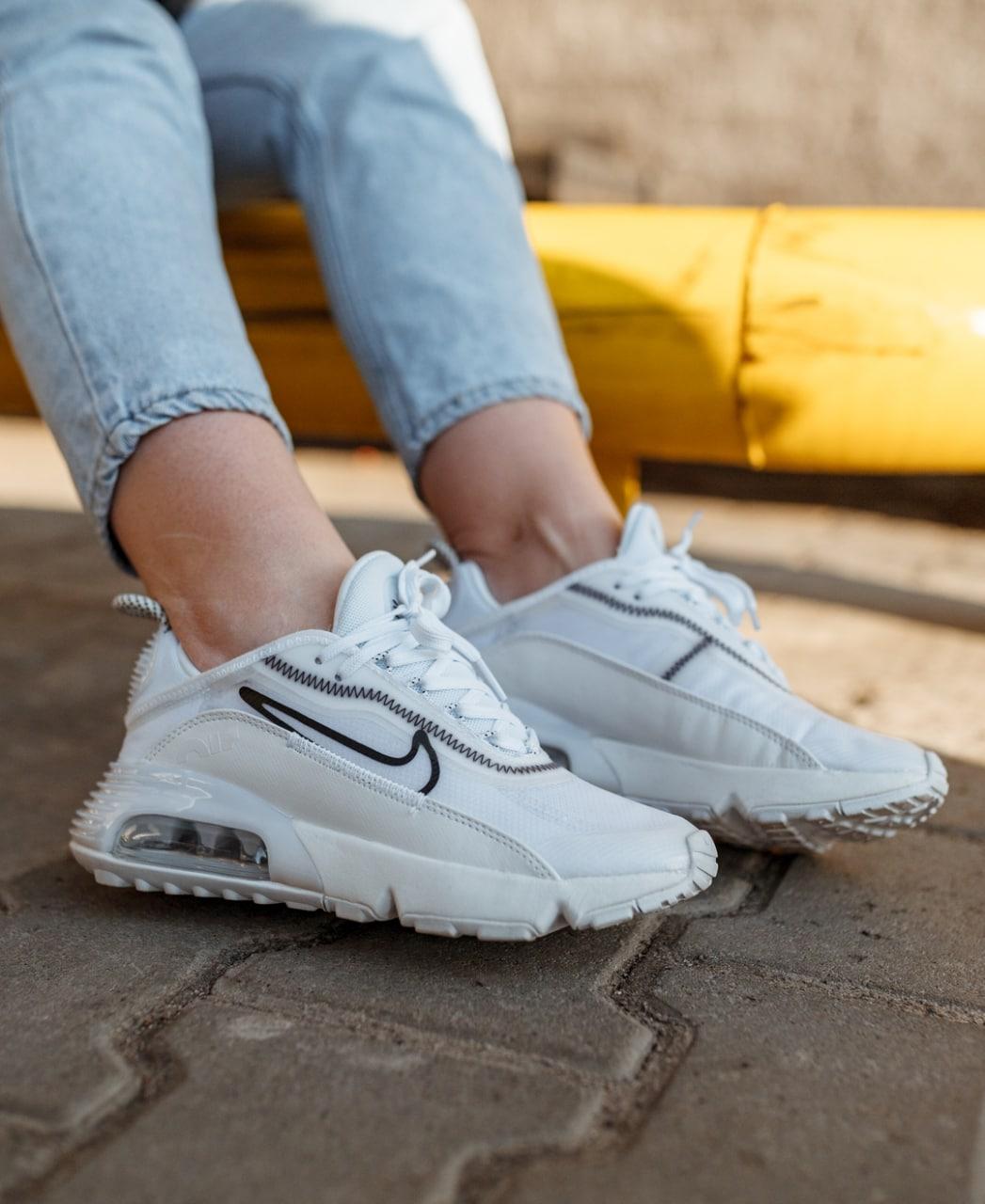 Nike Air Max 2090 White «Black Logo»