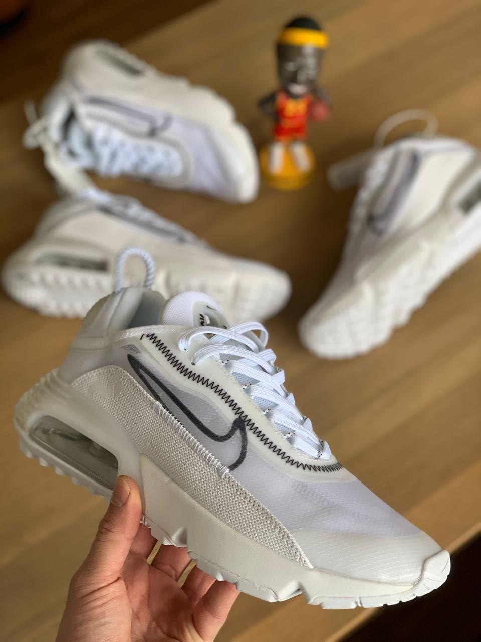 Nike Air Max 2090 White «Black Logo»