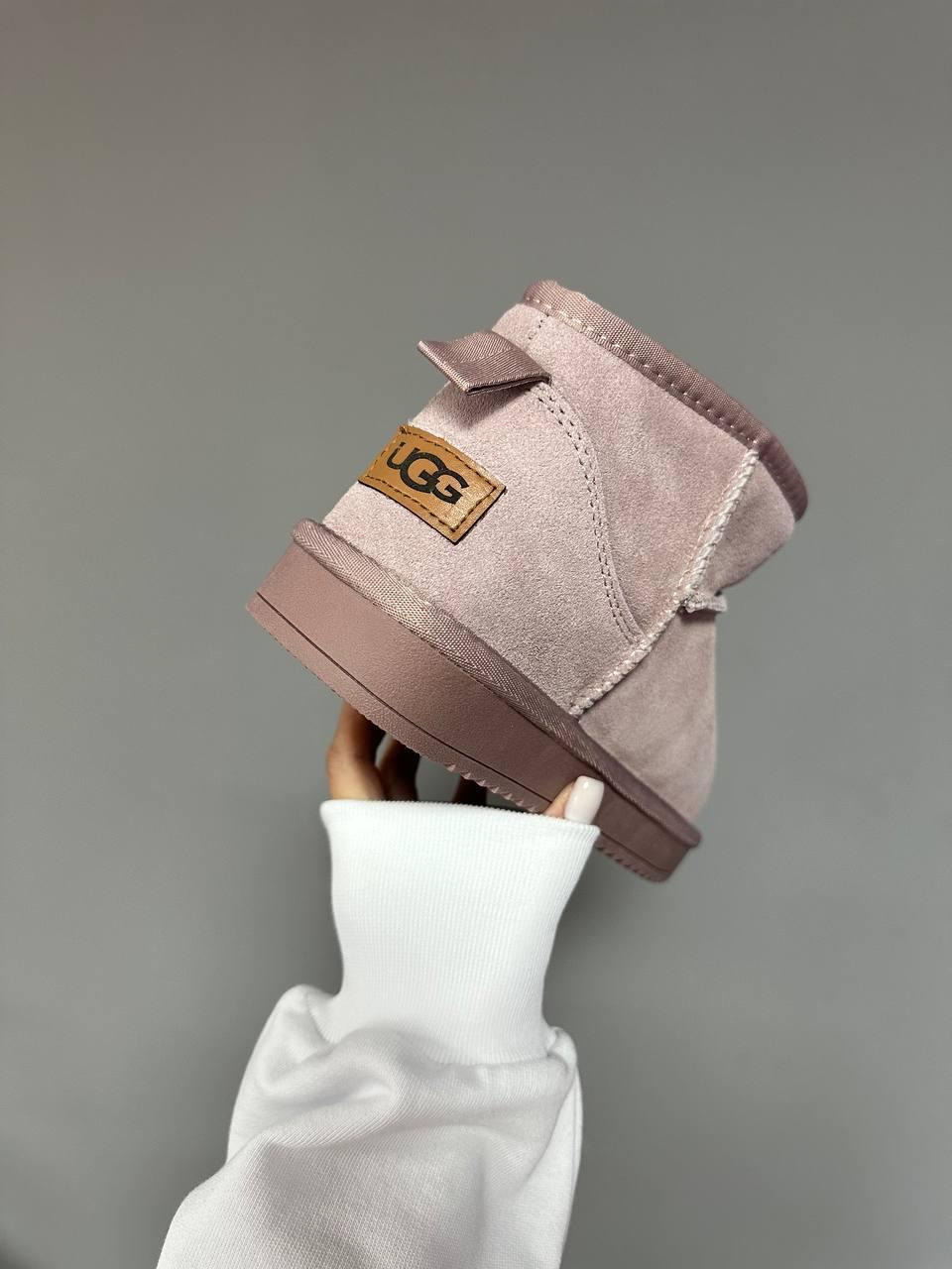 Ugg Ultra Mini Pink Suede v2