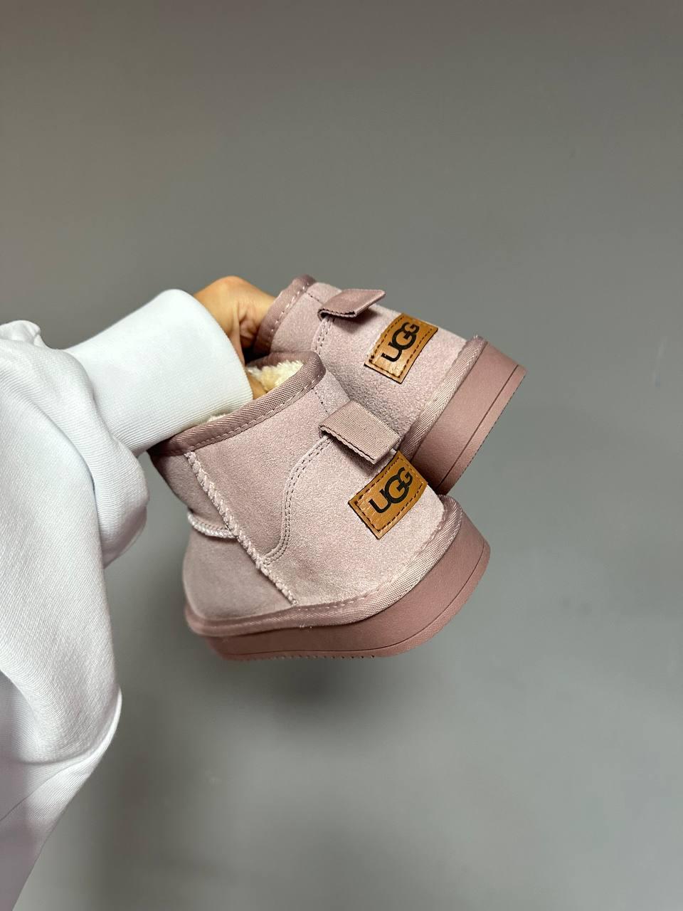 Ugg Ultra Mini Pink Suede v2