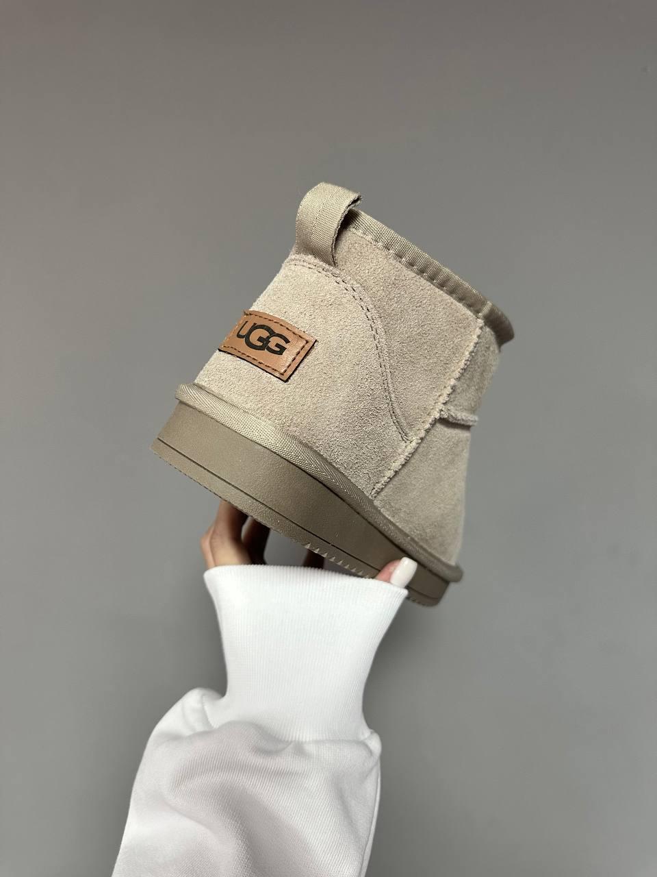 Ugg Ultra Mini Cappuccino Suede