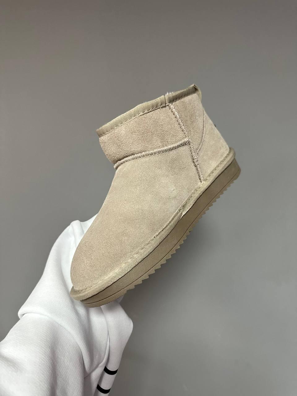 Ugg Ultra Mini Cappuccino Suede