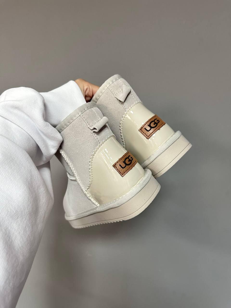 Ugg Classic Mini Milk LACQUER