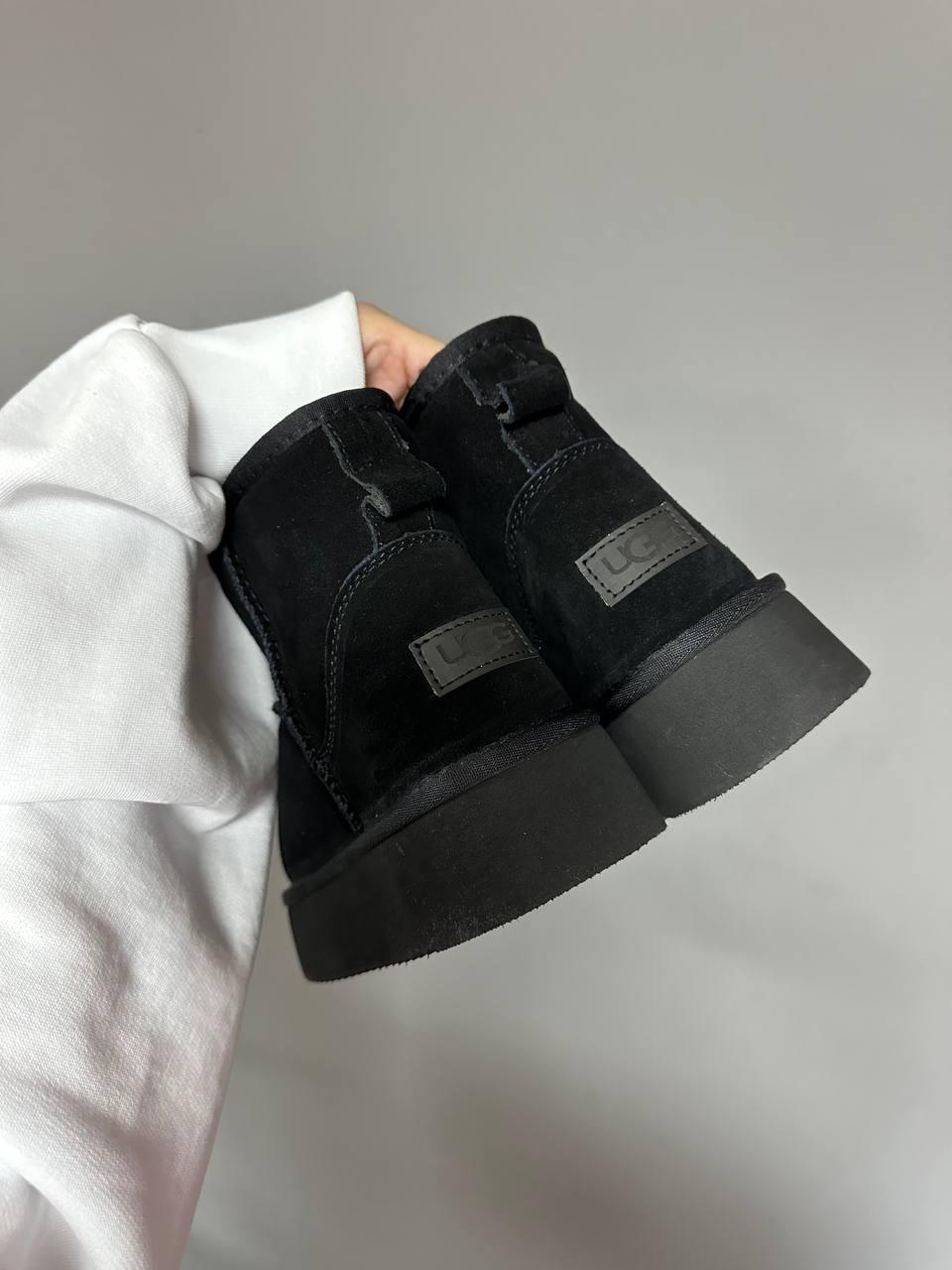 Ugg Classic Mini Platform Black Suede