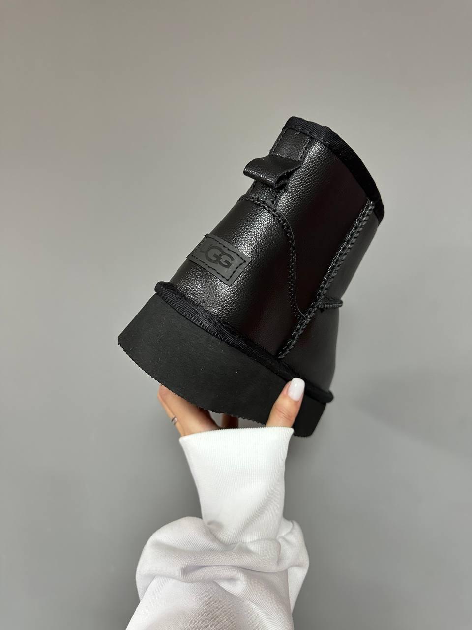 Ugg Classic Mini Platform Black Leather