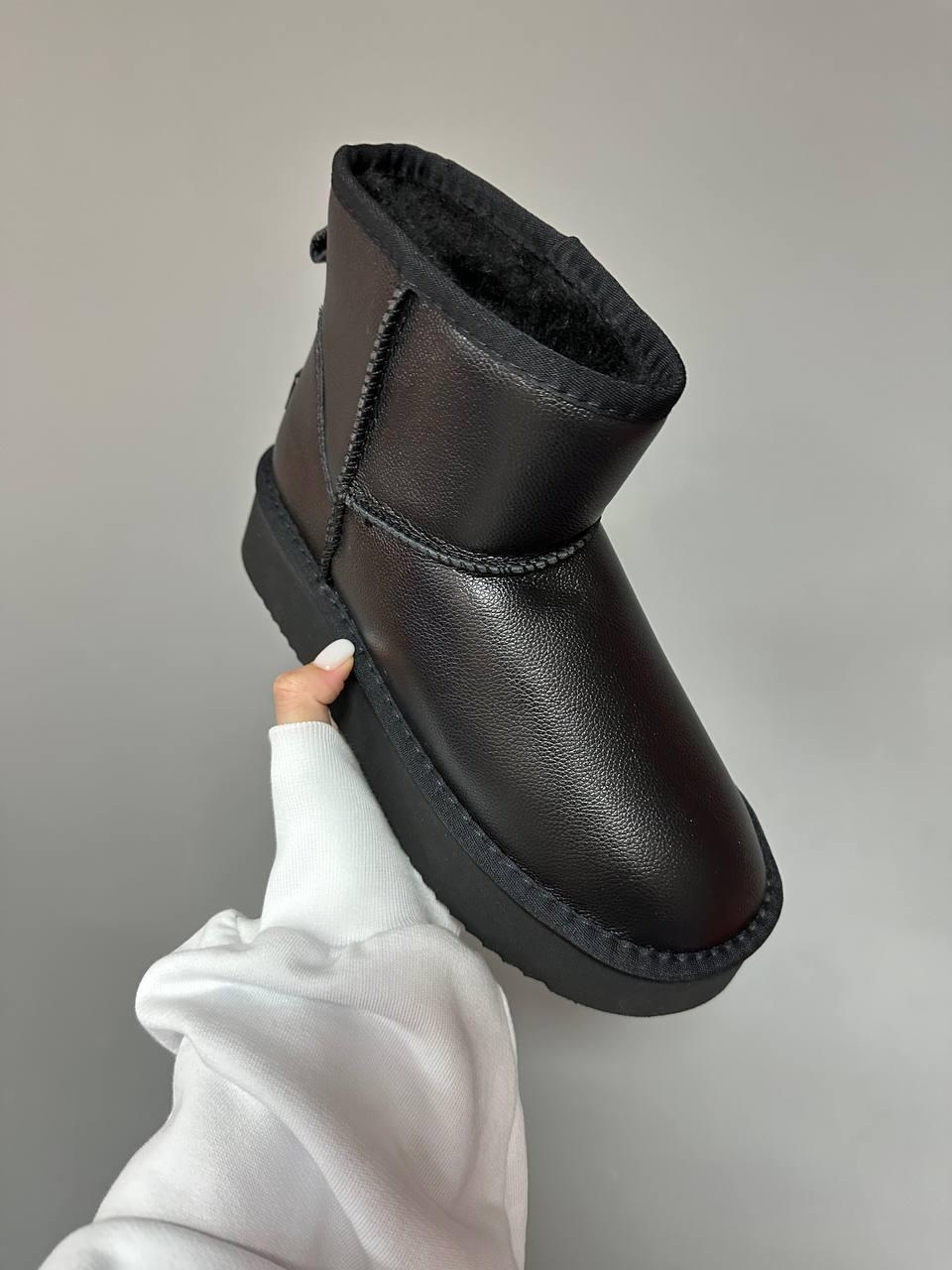 Ugg Classic Mini Platform Black Leather