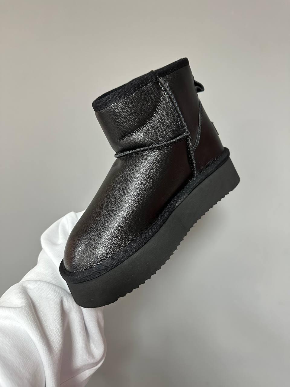 Ugg Classic Mini Platform Black Leather