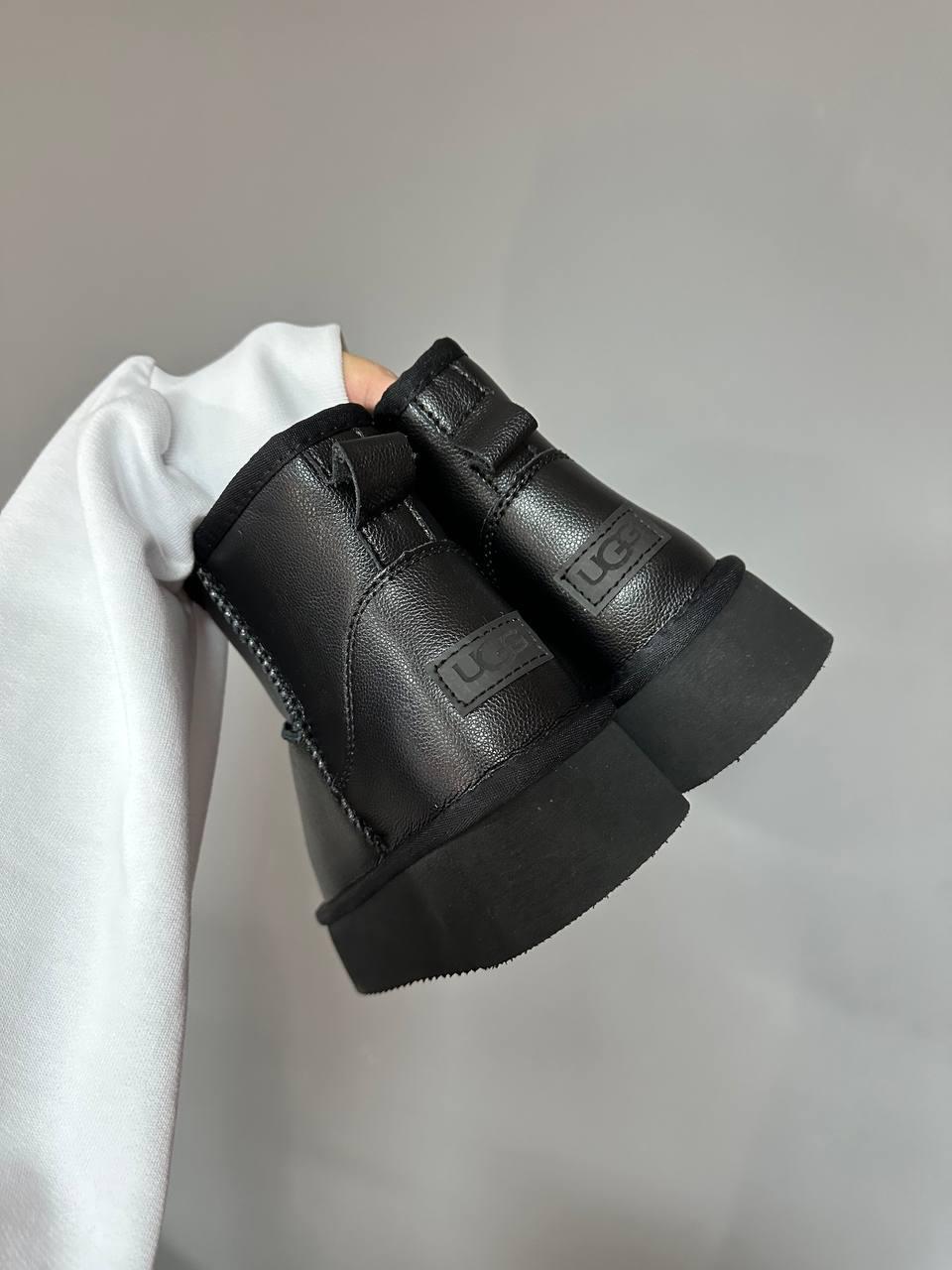 Ugg Classic Mini Platform Black Leather