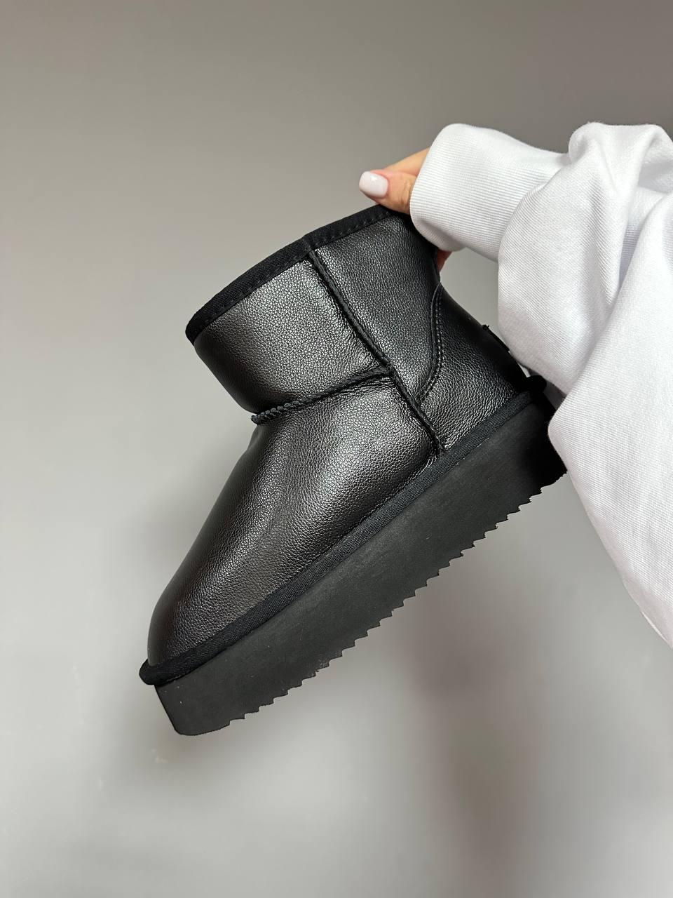 Ugg Classic Mini Platform Black Leather