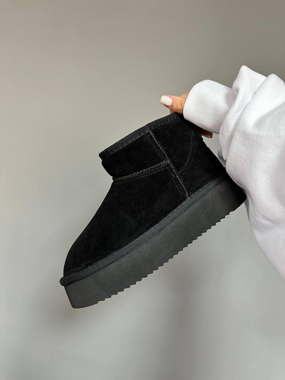 Ugg Ultra Mini Platform Black Suede