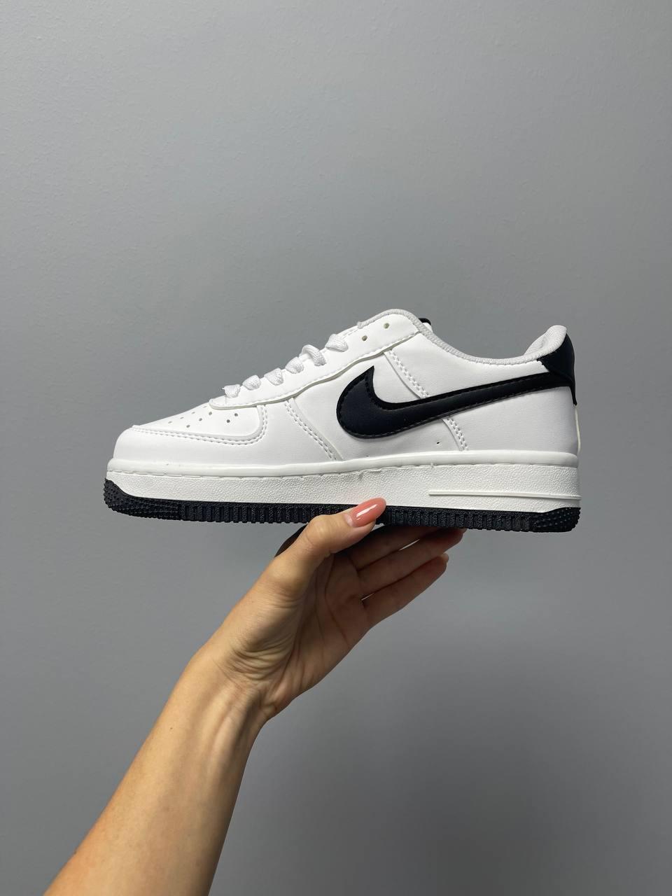 Nike Air Force 1 White Black Logo v2