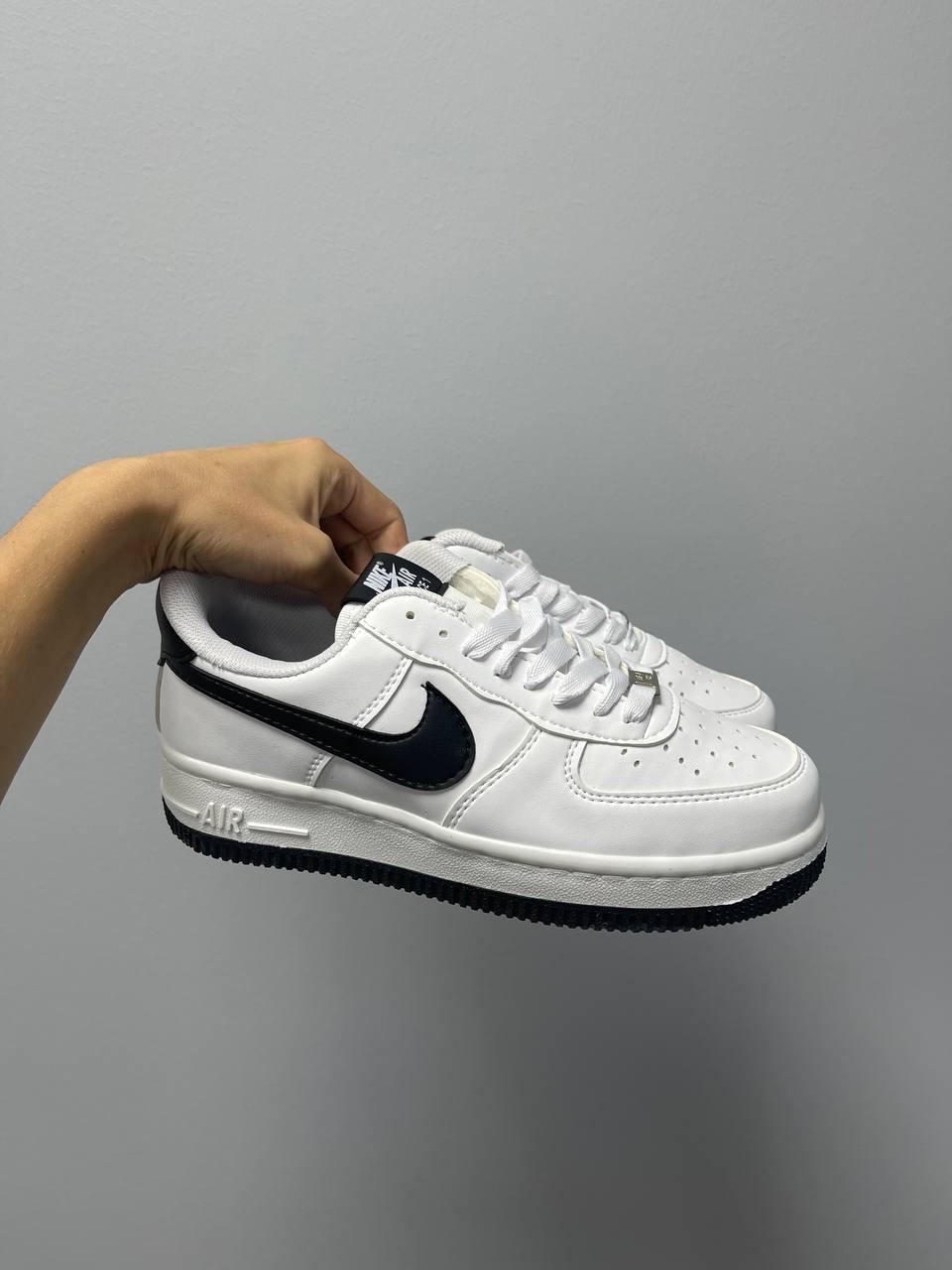 Nike Air Force 1 White Black Logo v2