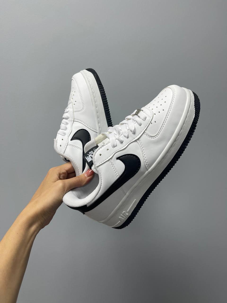 Nike Air Force 1 White Black Logo v2