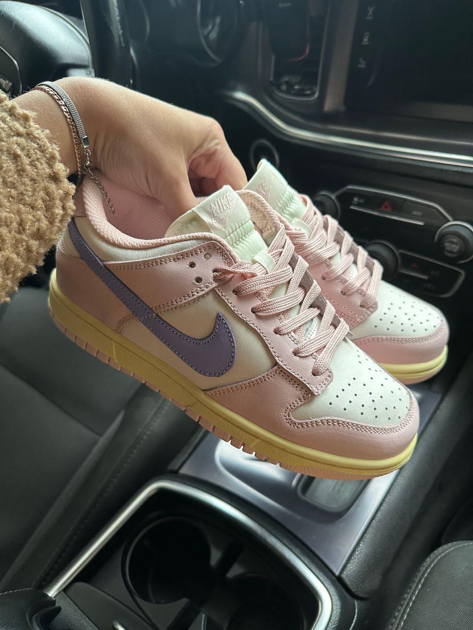 Nike SB Dunk Pink Oxford