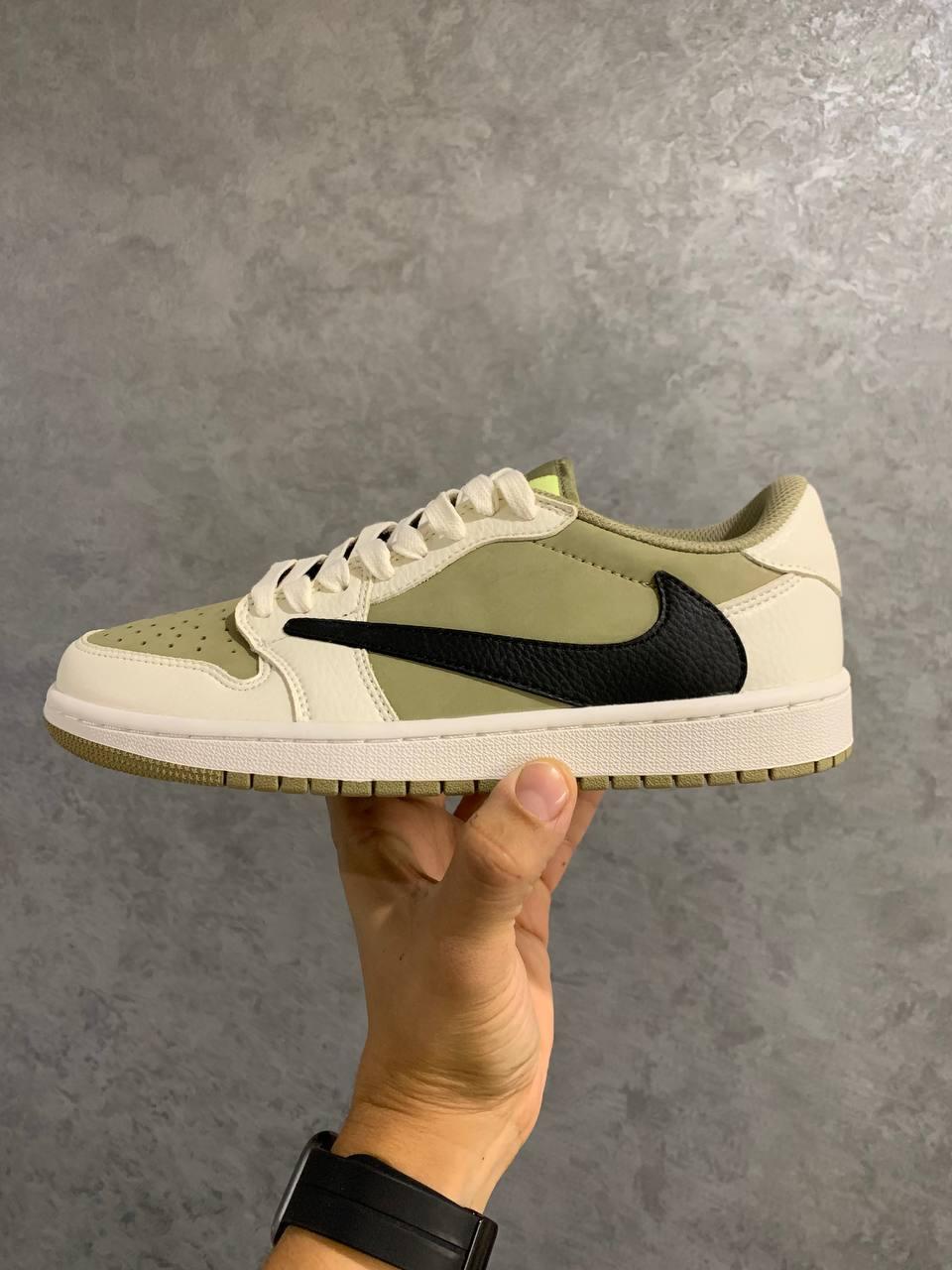 Travis Scott x Air Jordan 1 Low Golf