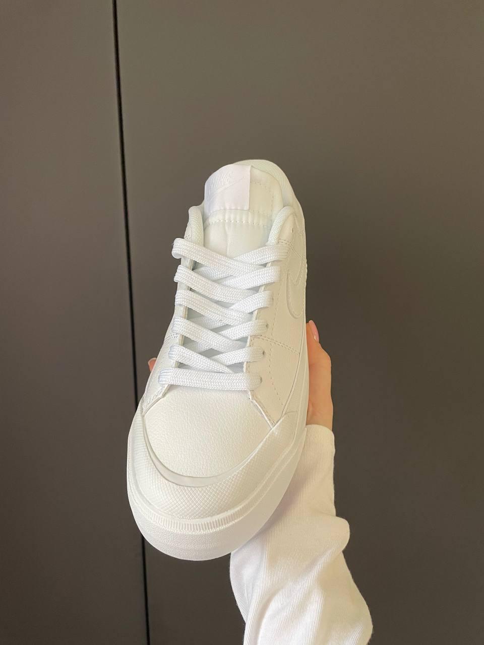 Nike Court Legacy White