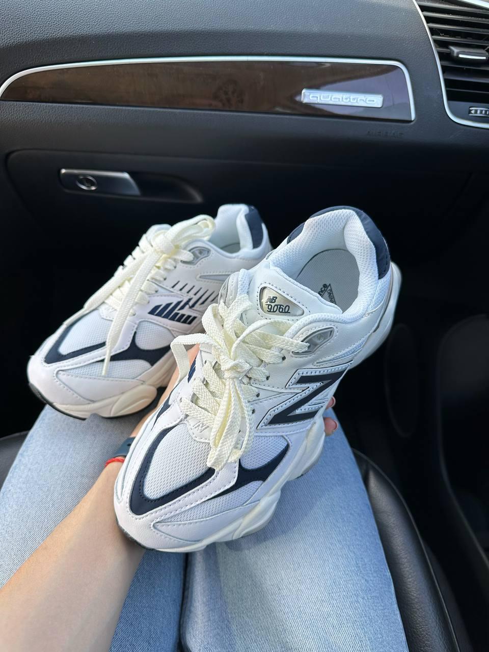 New Balance 9060 Low-Top Sneakers