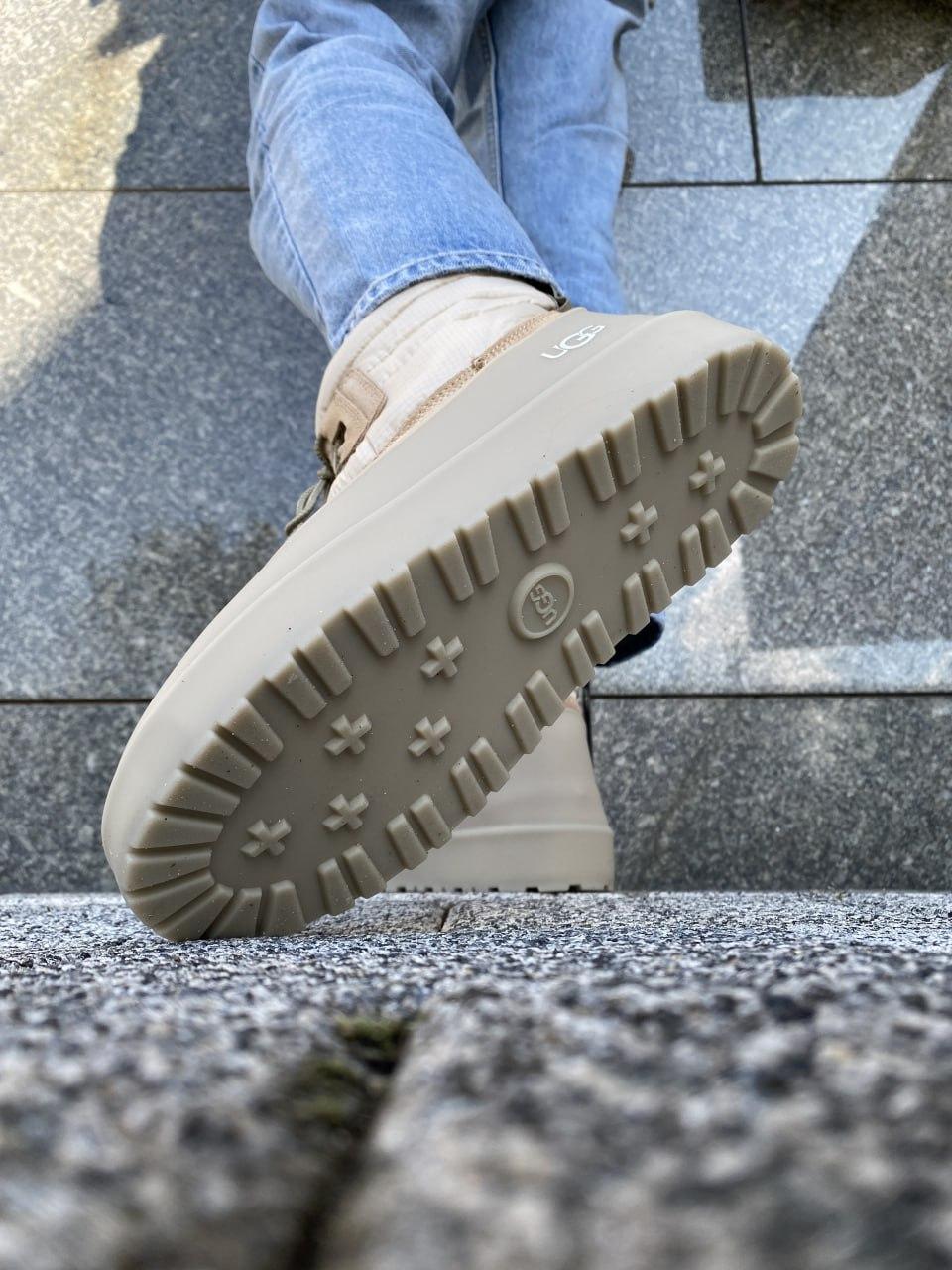 UGG Classic Mini Lace-Up Beige