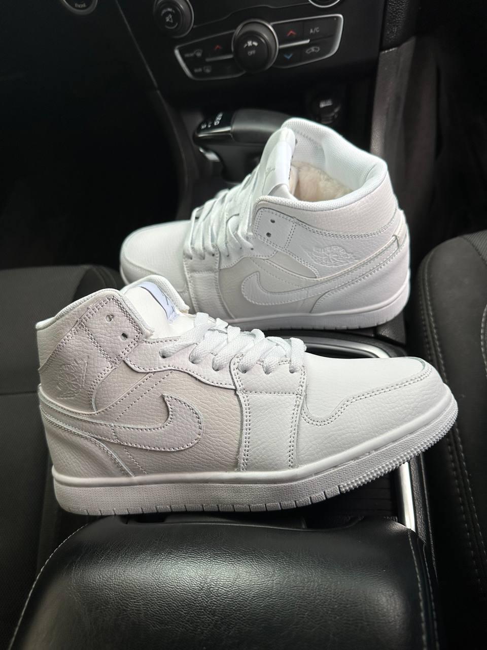 Nike Air Jordan White