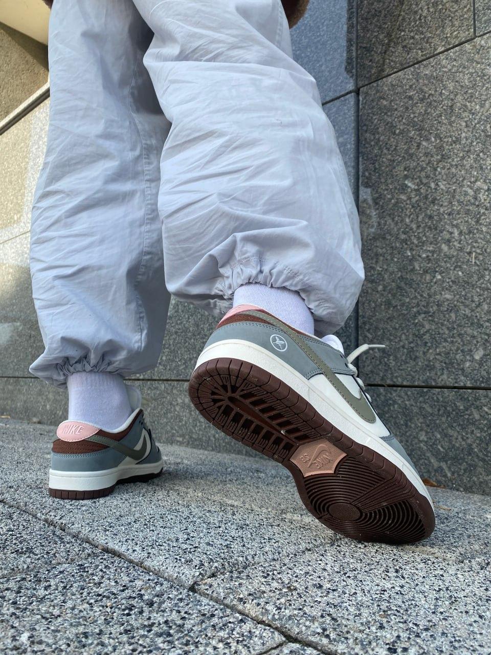 Nike SB Dunk Grey White Brown