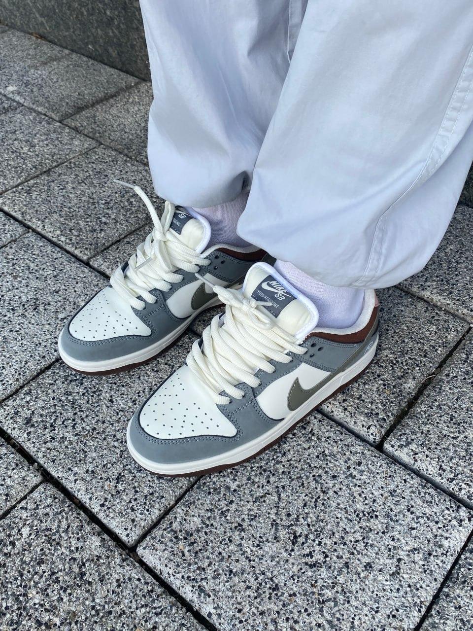 Nike SB Dunk Grey White Brown