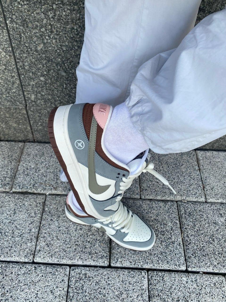 Nike SB Dunk Grey White Brown