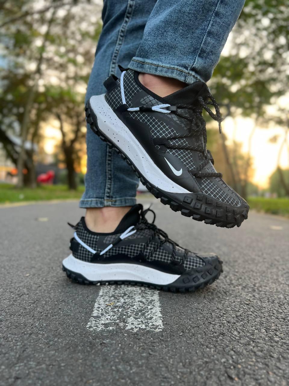 Nike Acg Mounth Low Black White