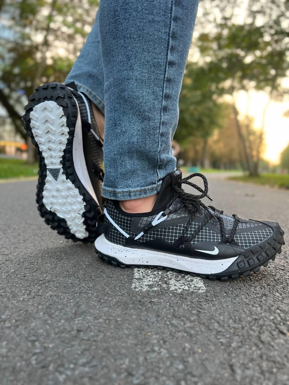 Nike Acg Mounth Low Black White