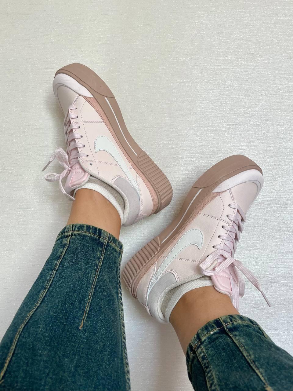 Nike Court Legacy Lift Pink