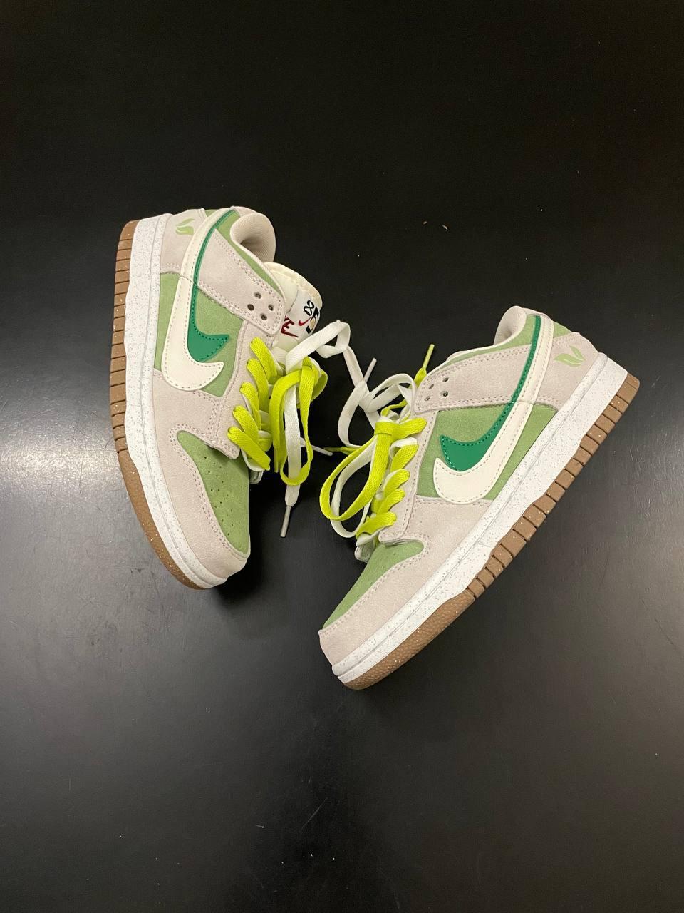 SB Dunk Low SE 85 Double Swoosh Grey Green