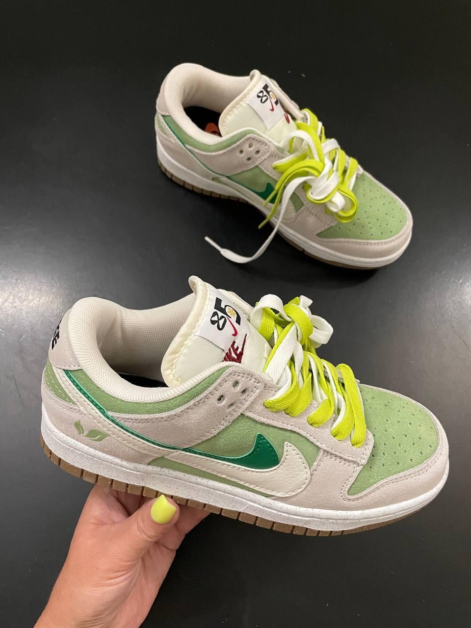 SB Dunk Low SE 85 Double Swoosh Grey Green
