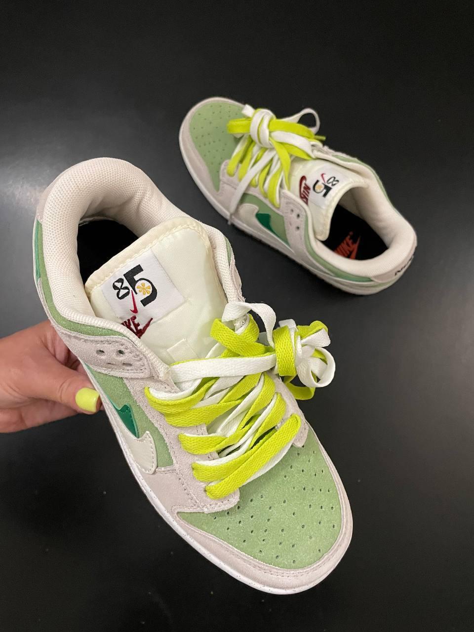 SB Dunk Low SE 85 Double Swoosh Grey Green