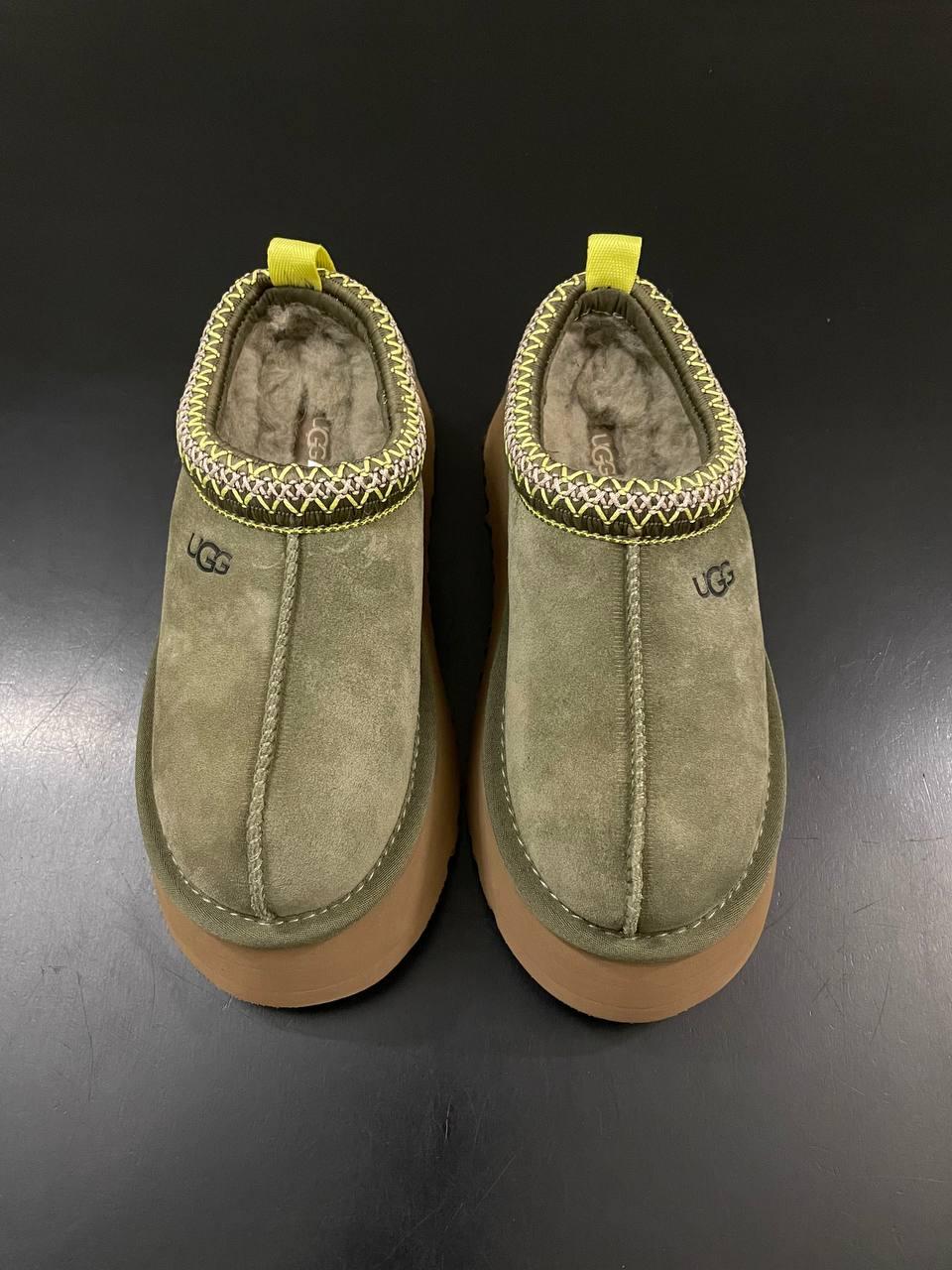 Ugg Tasman Chestnut Olive (оливкова вишивка)