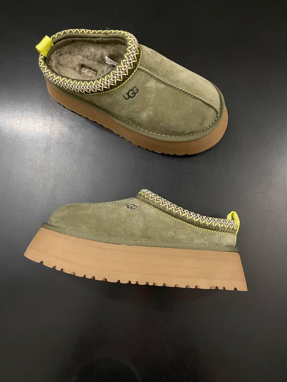 Ugg Tasman Chestnut Olive (оливкова вишивка)