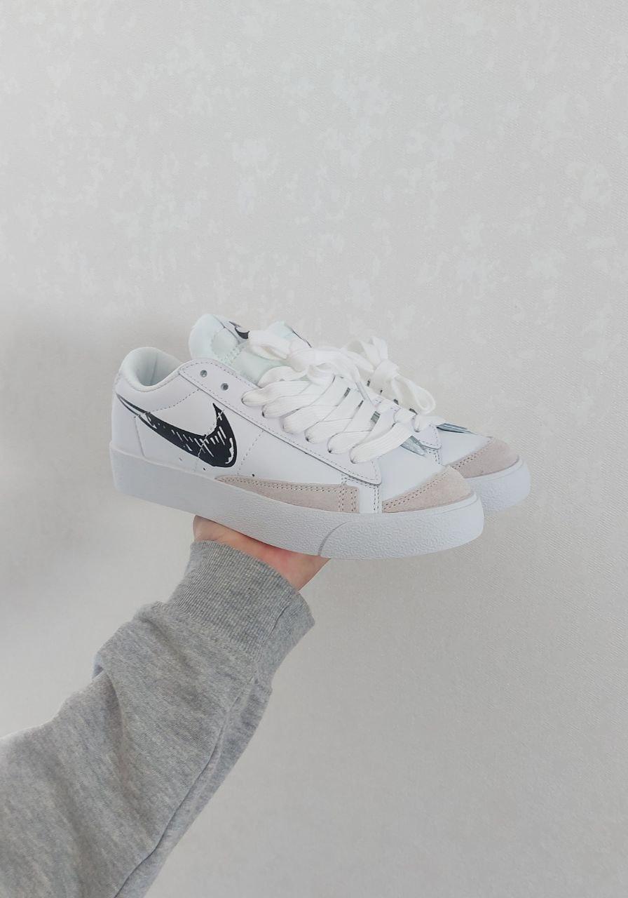 Nike Blazer Low White Black