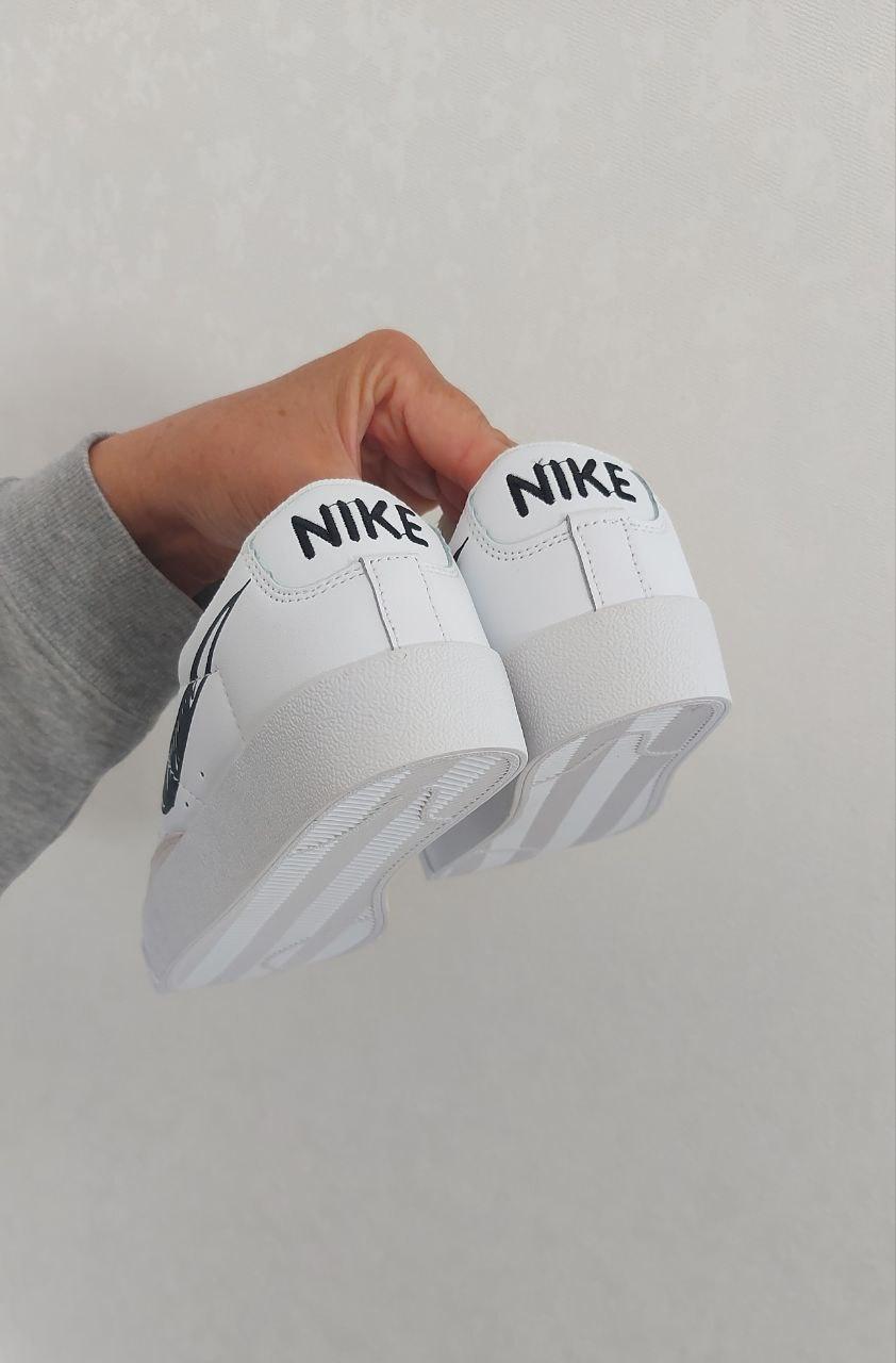 Nike Blazer Low White Black