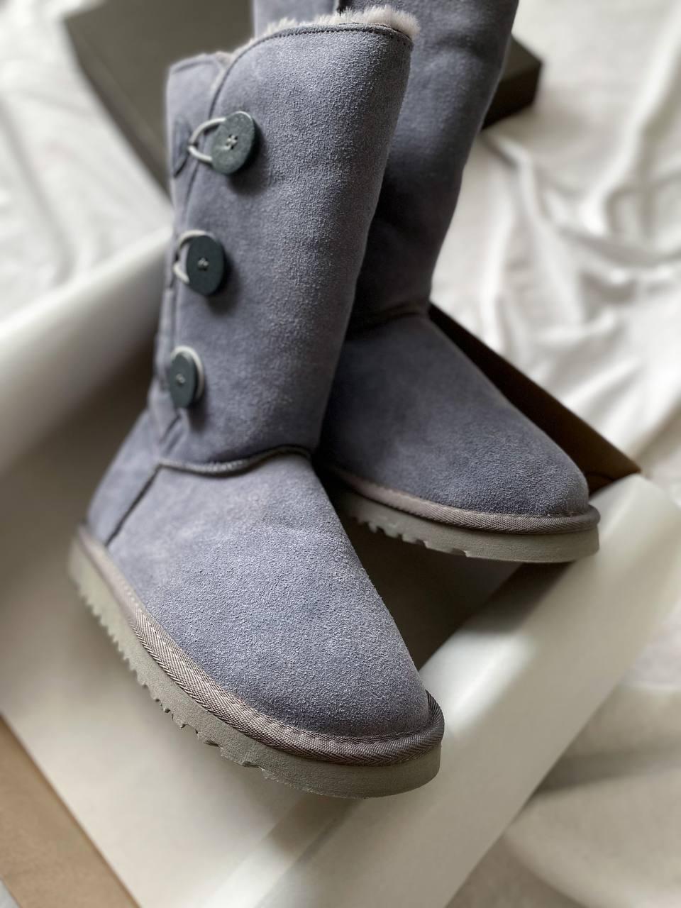 UGG Bailey Button Triplet II Dark Shade