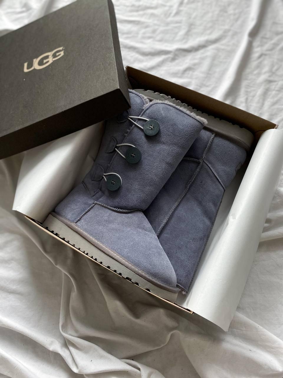 UGG Bailey Button Triplet II Dark Shade