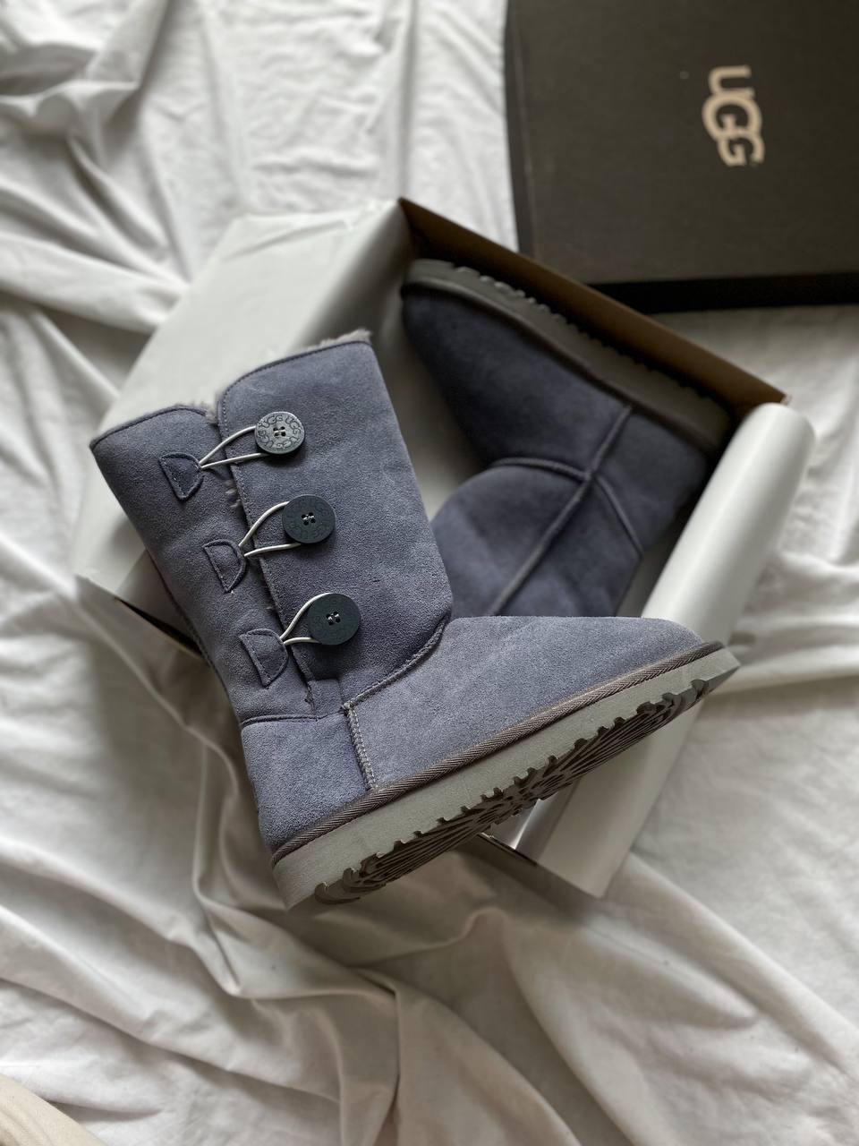 UGG Bailey Button Triplet II Dark Shade